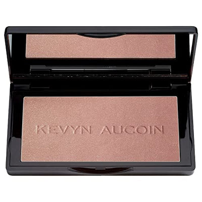 Kevyn Aucoin The Neo-Bronzer, Sunrise Light: 3 in 1 makeup palette. Highlighter, blush & bronzer in one smooth gradient makeup compact. Shimmer & matte in light, medium & deep. Sun-kissed to bronzed.